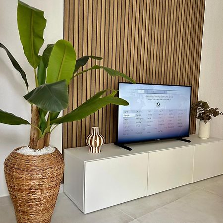 Menton Carre D'Or - Private Garage Apartment ภายนอก รูปภาพ