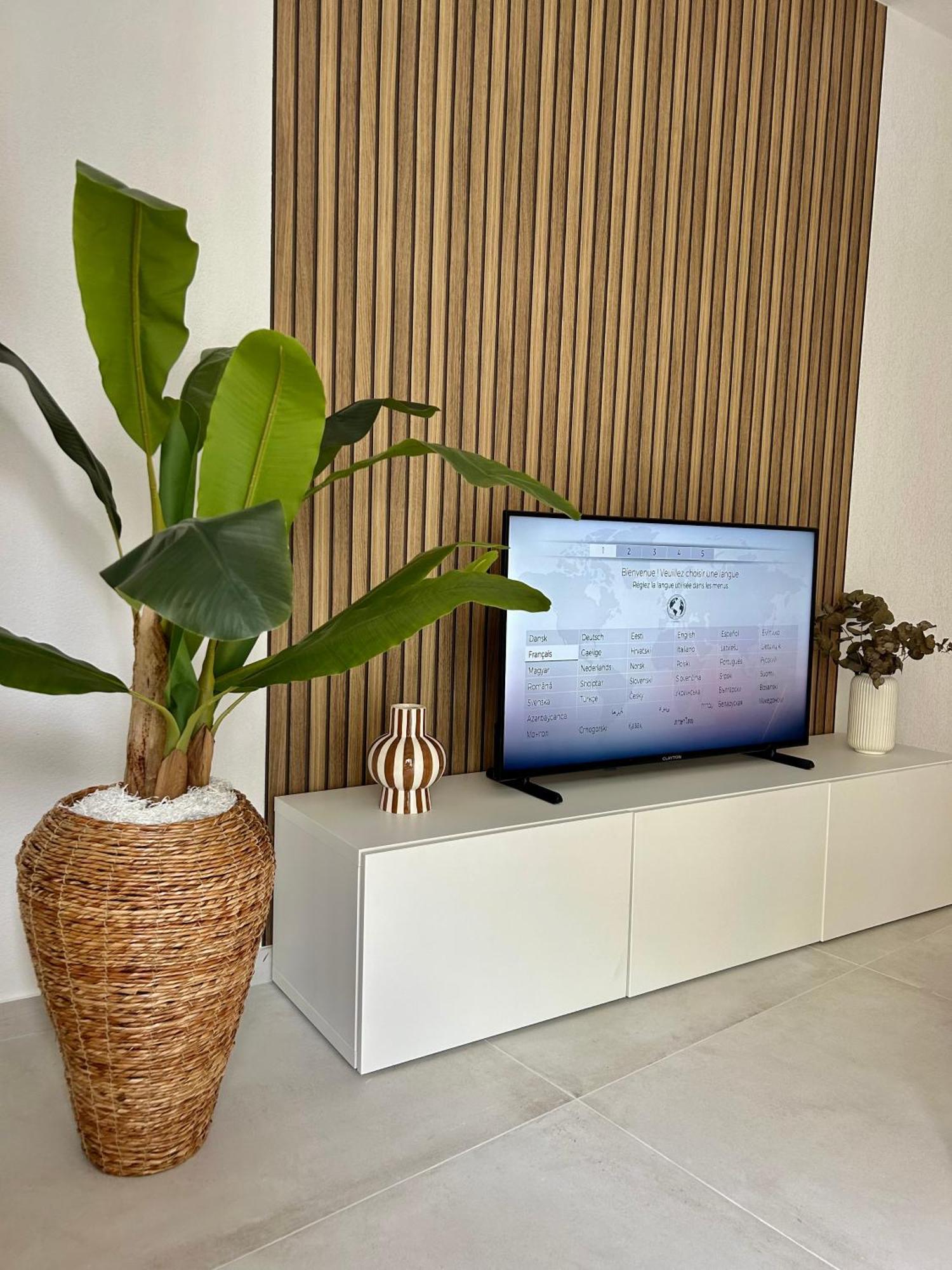 Menton Carre D'Or - Private Garage Apartment ภายนอก รูปภาพ