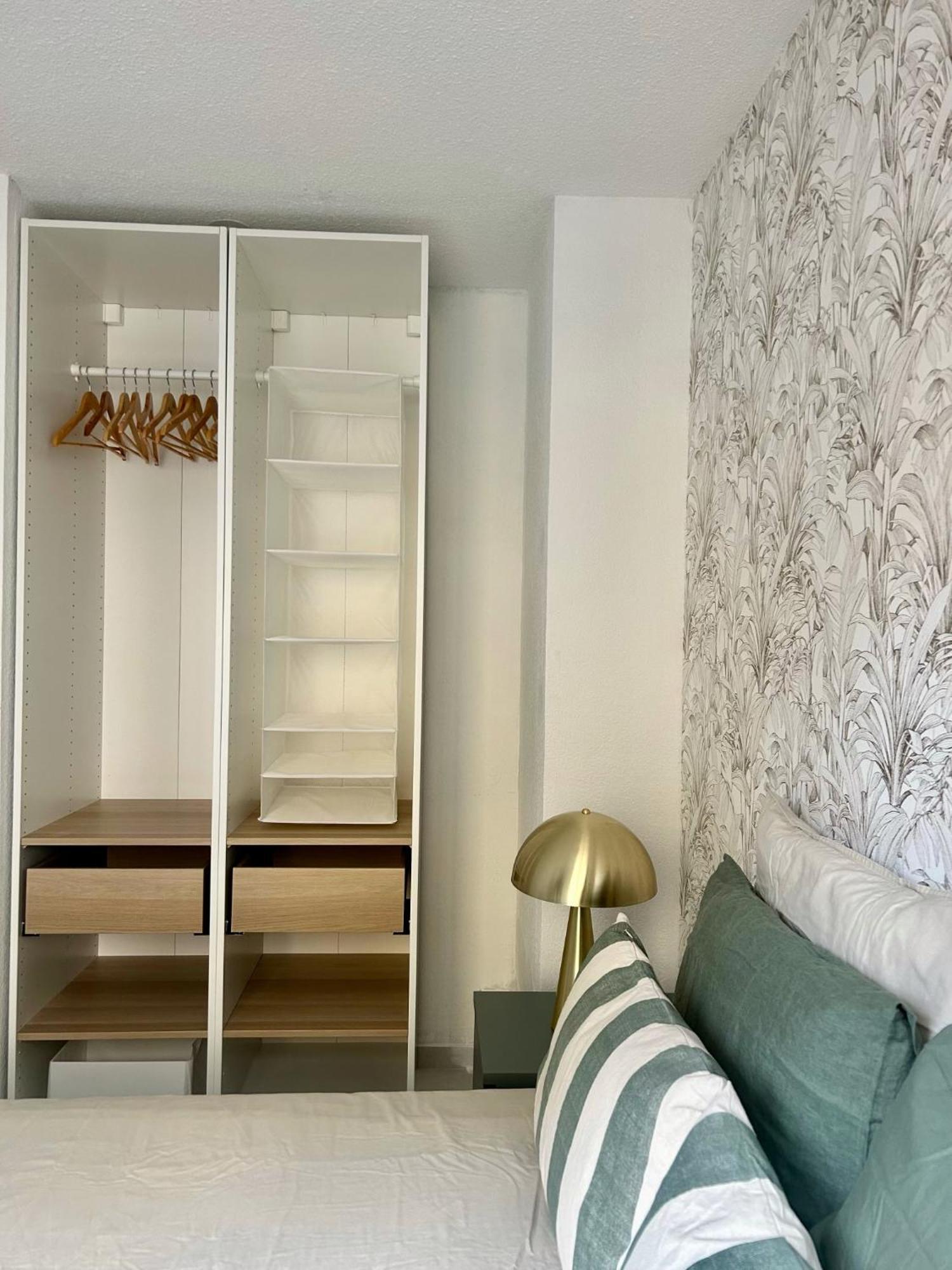 Menton Carre D'Or - Private Garage Apartment ภายนอก รูปภาพ